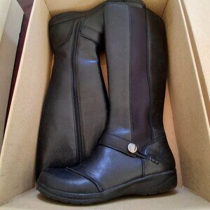 Clarks Women's Cheyn Meryl Black Leather Boot